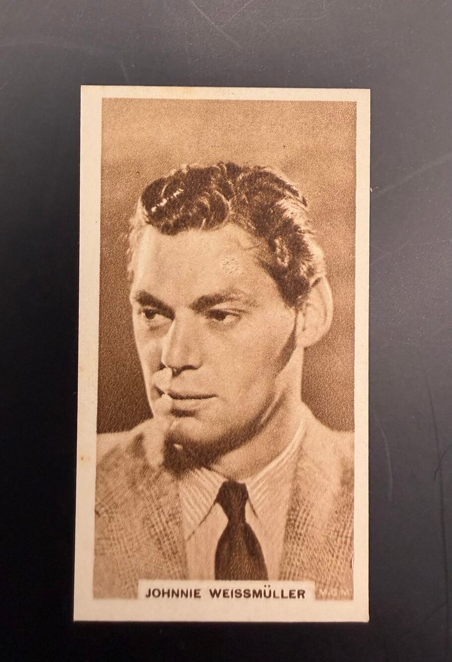 Rare 1933 United Kingdom Cinema Stars Tarzan Johnny Weissmuller Card Ape Man